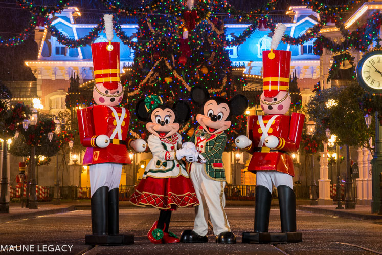 Popular lifestyle blogger Maune Legacy shares her Disney World experiences. From the tea party to the pirate league, there are so many unique experiences available. Check out these ideas and pin for your future trip!