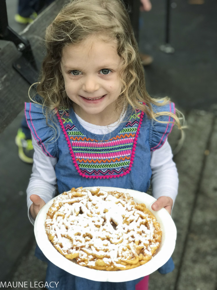 Arkansas lifestyle blogger and mom of five, Jennifer from Maune Legacy, shares the top family-friendly things to do for a weekend in Branson. Click here now for details!