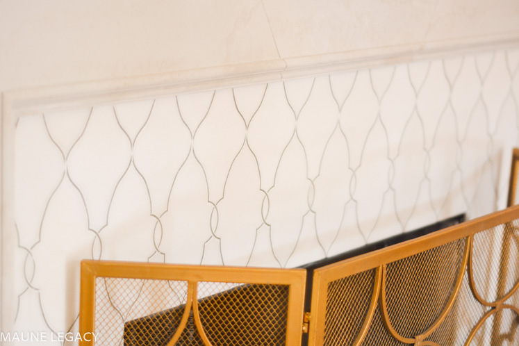 Top Arkansas lifestyle blogger, Jennifer from Maune Legacy, shares a gorgeous neutral living room design and remodel. Click to see remodel and design ideas!