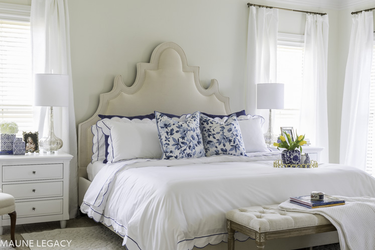 Top Arkansas lifestyle blogger, Jennifer from Maune Legacy, shares a spring home decor tour and blog hop with talented bloggers. Click for spring decor!
