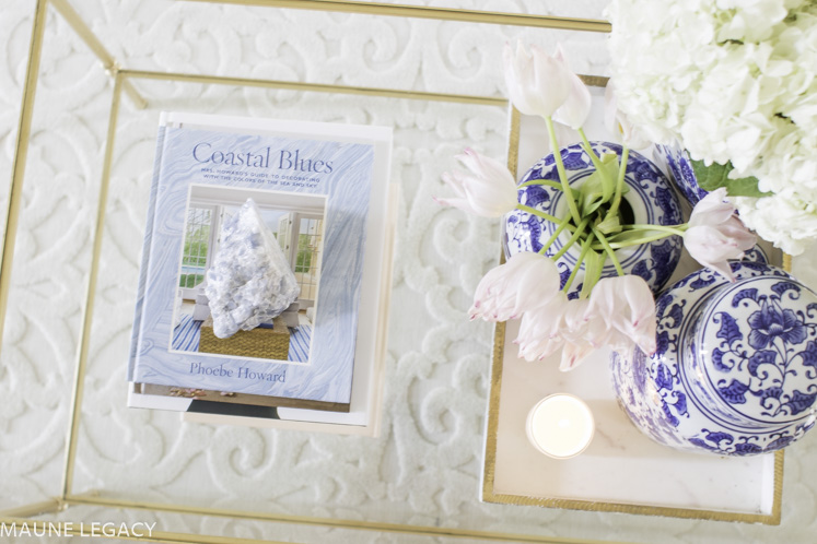Top Arkansas lifestyle blogger, Jennifer from Maune Legacy, shares a spring home decor tour and blog hop with talented bloggers. Click for spring decor!