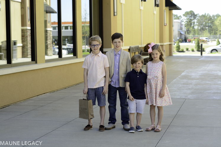 Top Arkansas lifestyle blogger, Jennifer from Maune Legacy, shares spring style ideas for the family at the Outlets of Little Rock. Click to see them all!