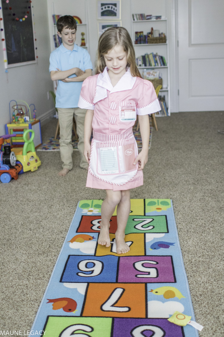 Top Arkansas lifestyle blogger, Jennifer from Maune Legacy, shares the best toys to help your child reach developmental milestones. Click here to read!