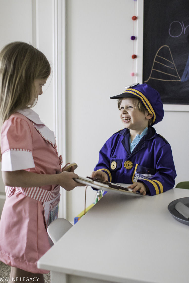 Top Arkansas lifestyle blogger, Jennifer from Maune Legacy, shares the best toys to help your child reach developmental milestones. Click here to read!