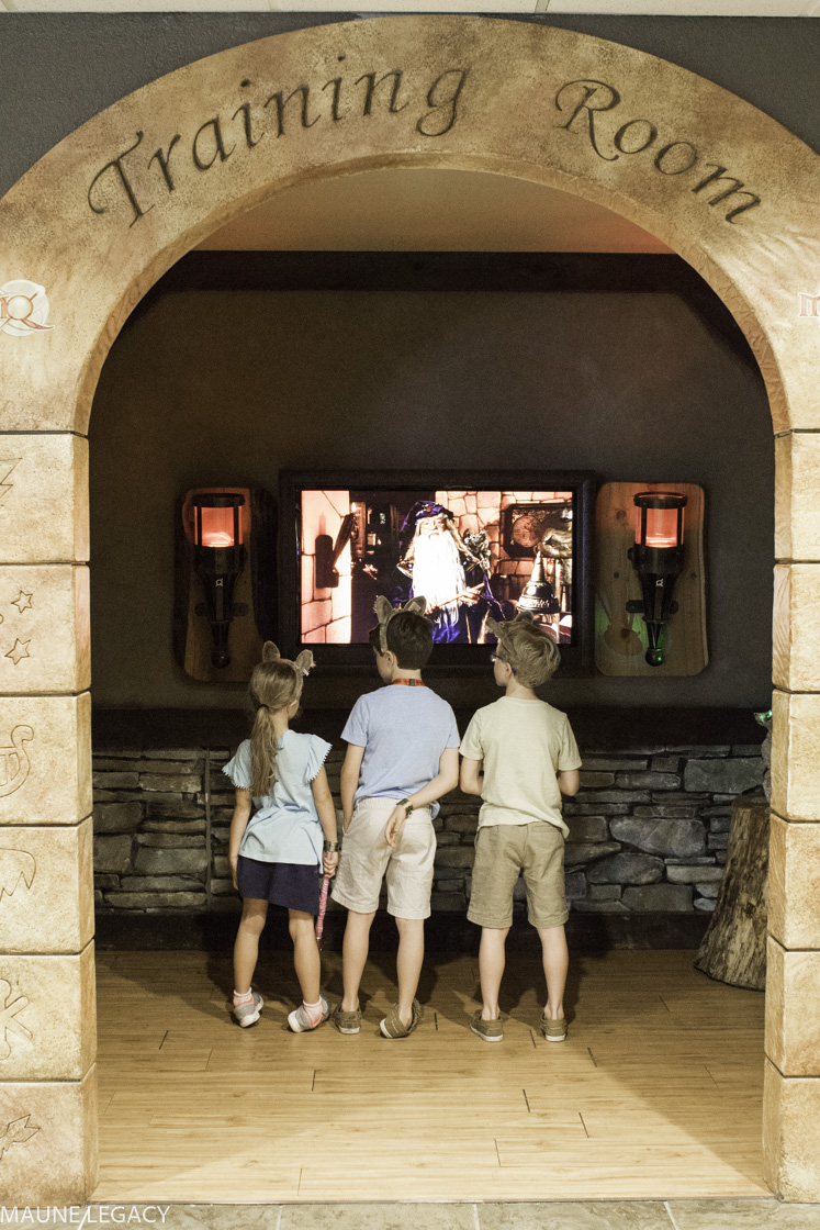 Top Arkansas lifestyle blogger, Jennifer from Maune Legacy, shares fun activities offered at Summer Camp-In at Great Wolf Lodge in Grapevine. Click now to read!