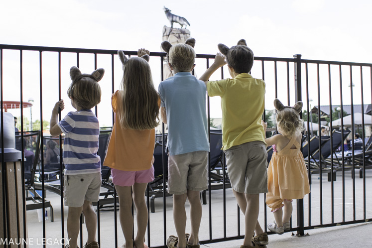 Top Arkansas lifestyle blogger, Jennifer from Maune Legacy, shares fun activities offered at Summer Camp-In at Great Wolf Lodge in Grapevine. Click now to read!