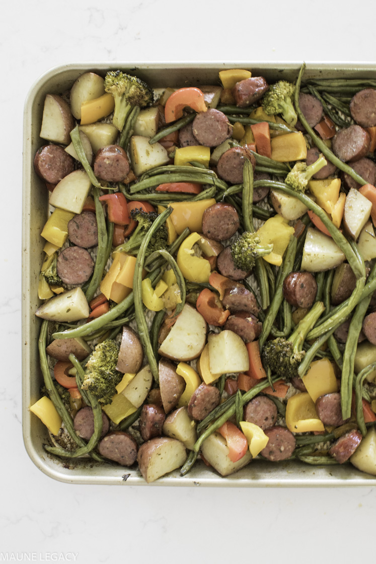 Top Arkansas lifestyle blogger, Jennifer from Maune Legacy, shares an easy keto-friendly sausage and veggie recipe. Click here for the recipe and more!