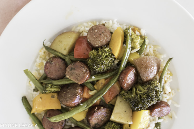 Top Arkansas lifestyle blogger, Jennifer from Maune Legacy, shares an easy keto-friendly sausage and veggie recipe. Click here for the recipe and more!