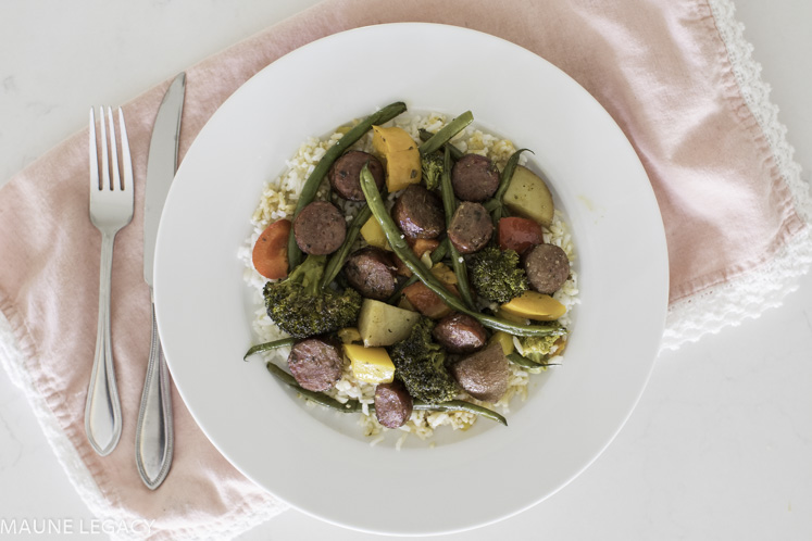 Top Arkansas lifestyle blogger, Jennifer from Maune Legacy, shares an easy keto-friendly sausage and veggie recipe. Click here for the recipe and more!