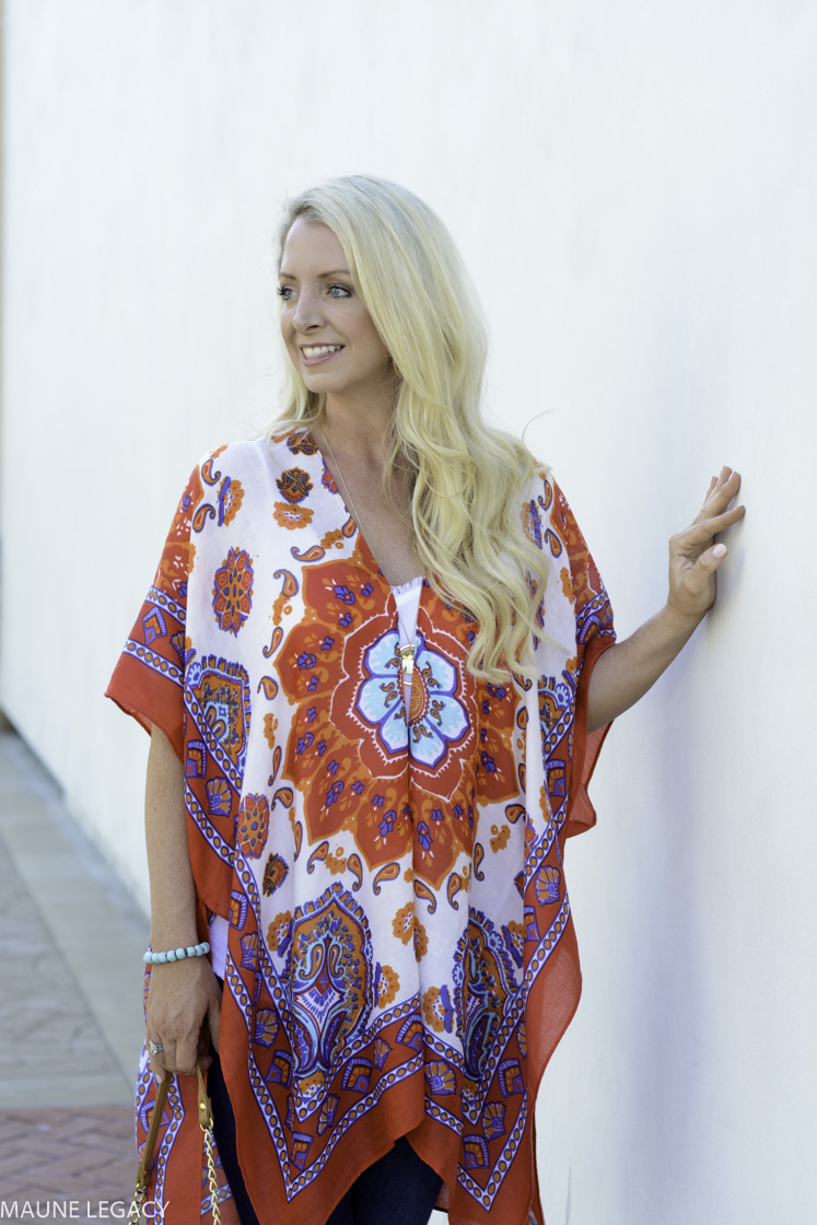 Top Arkansas lifestyle blogger, Jennifer from Maune Legacy, shares four summery colorful outfits with the Promenade at Chenal. Click here to see them all!