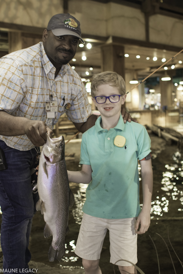 Top Arkansas lifestyle blogger, Jennifer from Maune Legacy, shares fun things to do in Memphis with kids. Click for her Tennessee family vacation guide!