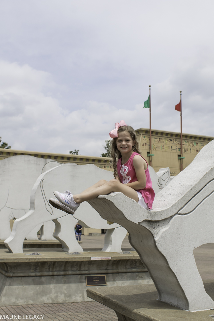 Top Arkansas lifestyle blogger, Jennifer from Maune Legacy, shares fun things to do in Memphis with kids. Click for her Tennessee family vacation guide!