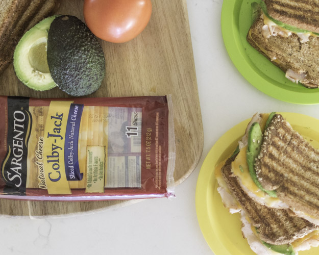 This easy, cheesy turkey avocado sandwich recipe is a healthy lunch or dinner option that you family is sure to love. Add some secret ingredients for the adults and everyone will be happy! Click here for the recipe now!