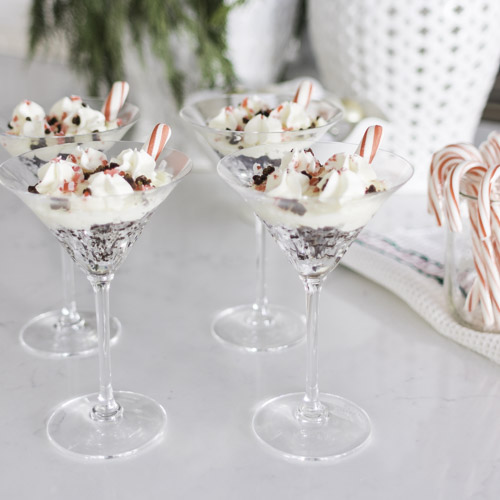 A yummy, festive White Chocolate Peppermint Brownies Recipe that is perfect for hosting or to enjoy with family during the holidays. You'll love this Christmas dessert recipe from top Arkansas lifestyle blogger, Jennifer Maune.