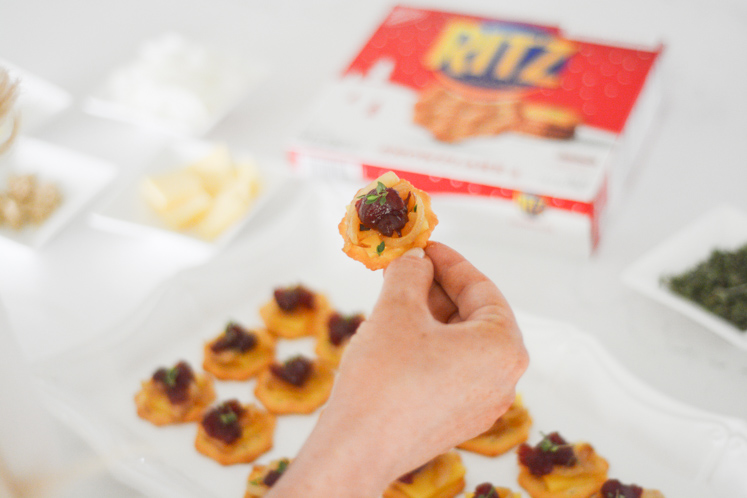 These easy holiday recipes look great displayed and are delicious options for your upcoming holiday parties. RITZ smoked gouda toppers and OREO fudge covered cookie pops are so fun for your Christmas parties.