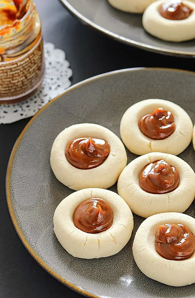 dulce de leche thumbprint cookie recipe