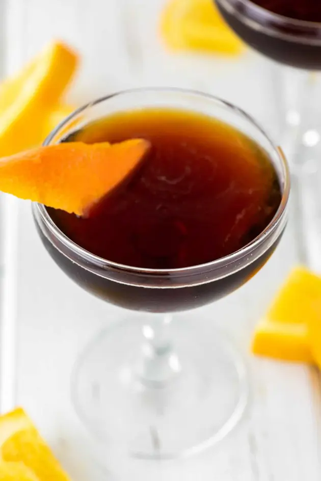 black manhattan recipe