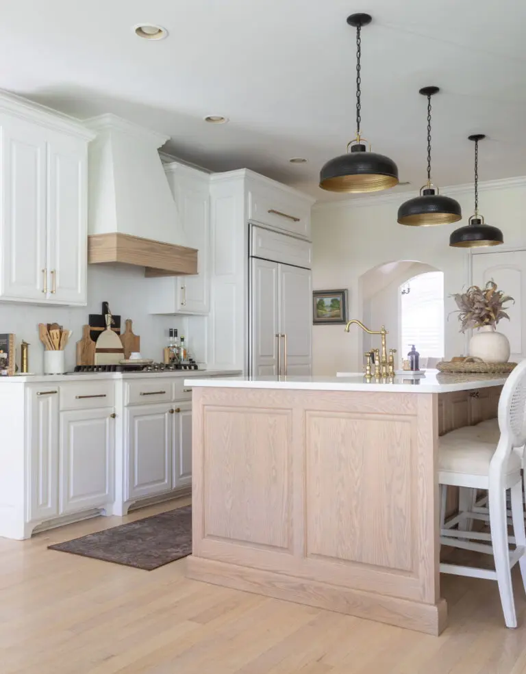 modern farmhouse kitchen