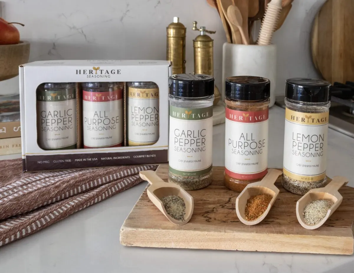 picture of the gift set of three seasonings, each 4.3oz