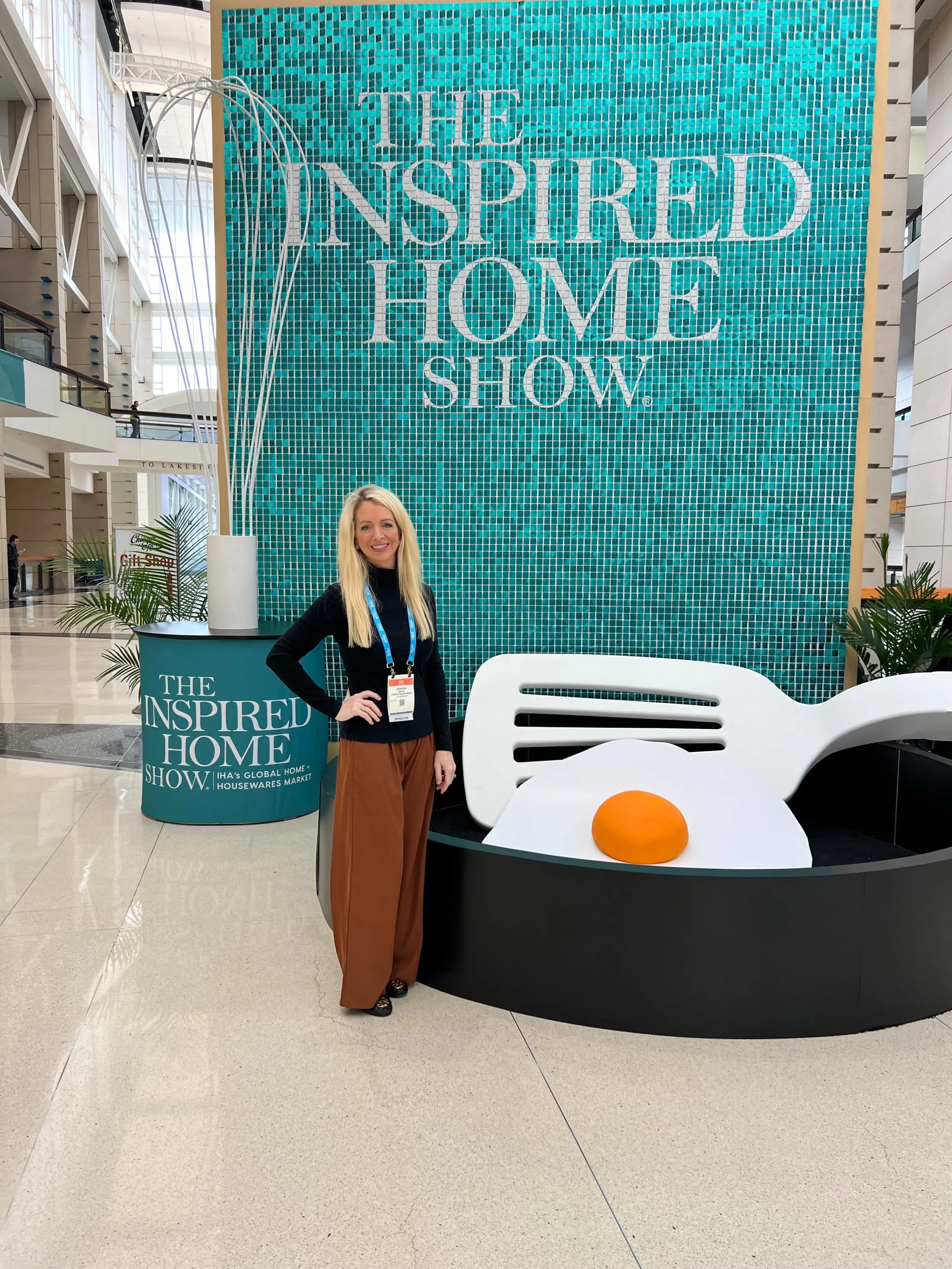 photo of jennifer maune at the inspired home show